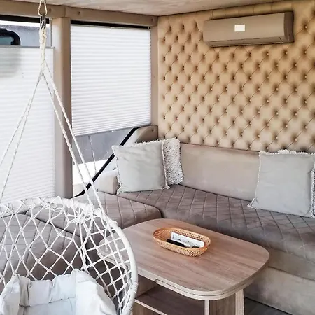 Ботель Stunning Ship In Havelsee Ot