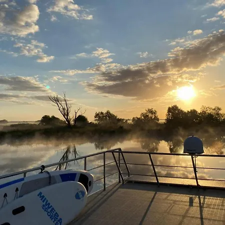 Pet Friendly Ship In Havelsee Ot Kutzkow