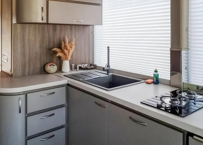 بوتيل Stunning Ship In Havelsee Ot Kutzkow